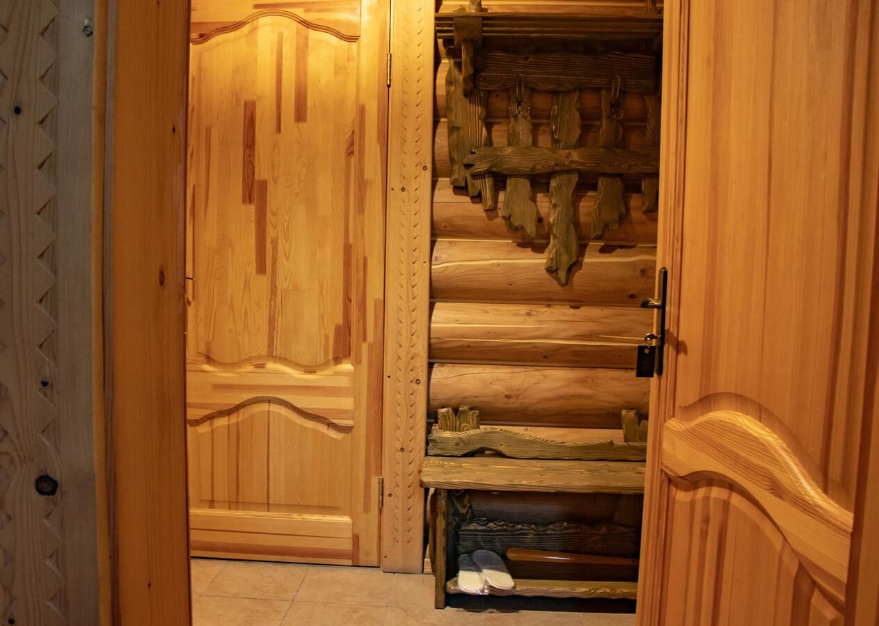 Отель Knyazhyj Dvir Яремче